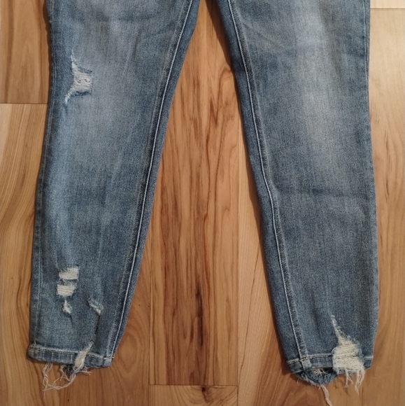Vervet Blue button fly high rise distressed jeans women's size 30 - Picture 3 of 10